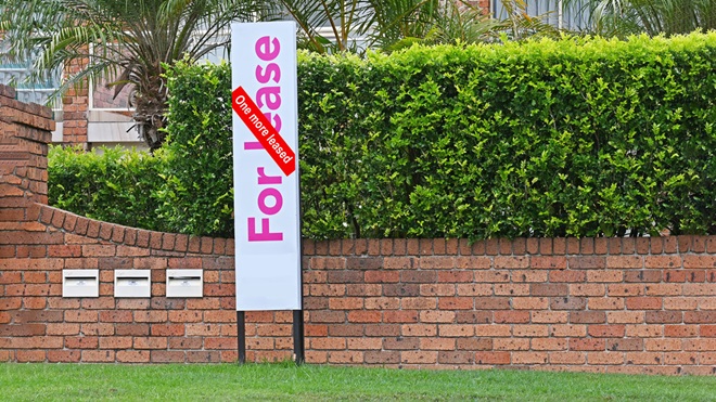 for_lease_sign_in_front_of_australian_apartment
